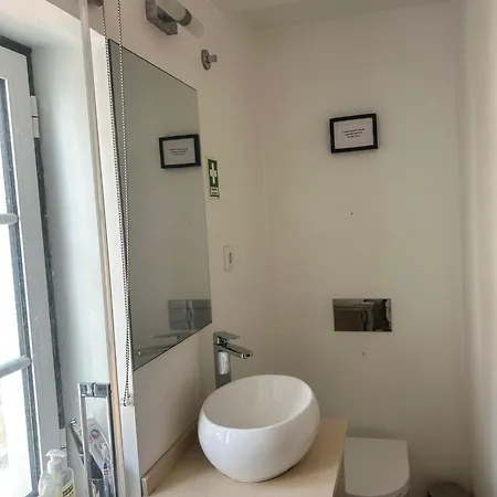 Casa Da Regueira, Charmoso Refugio Em Alfama Apartament *